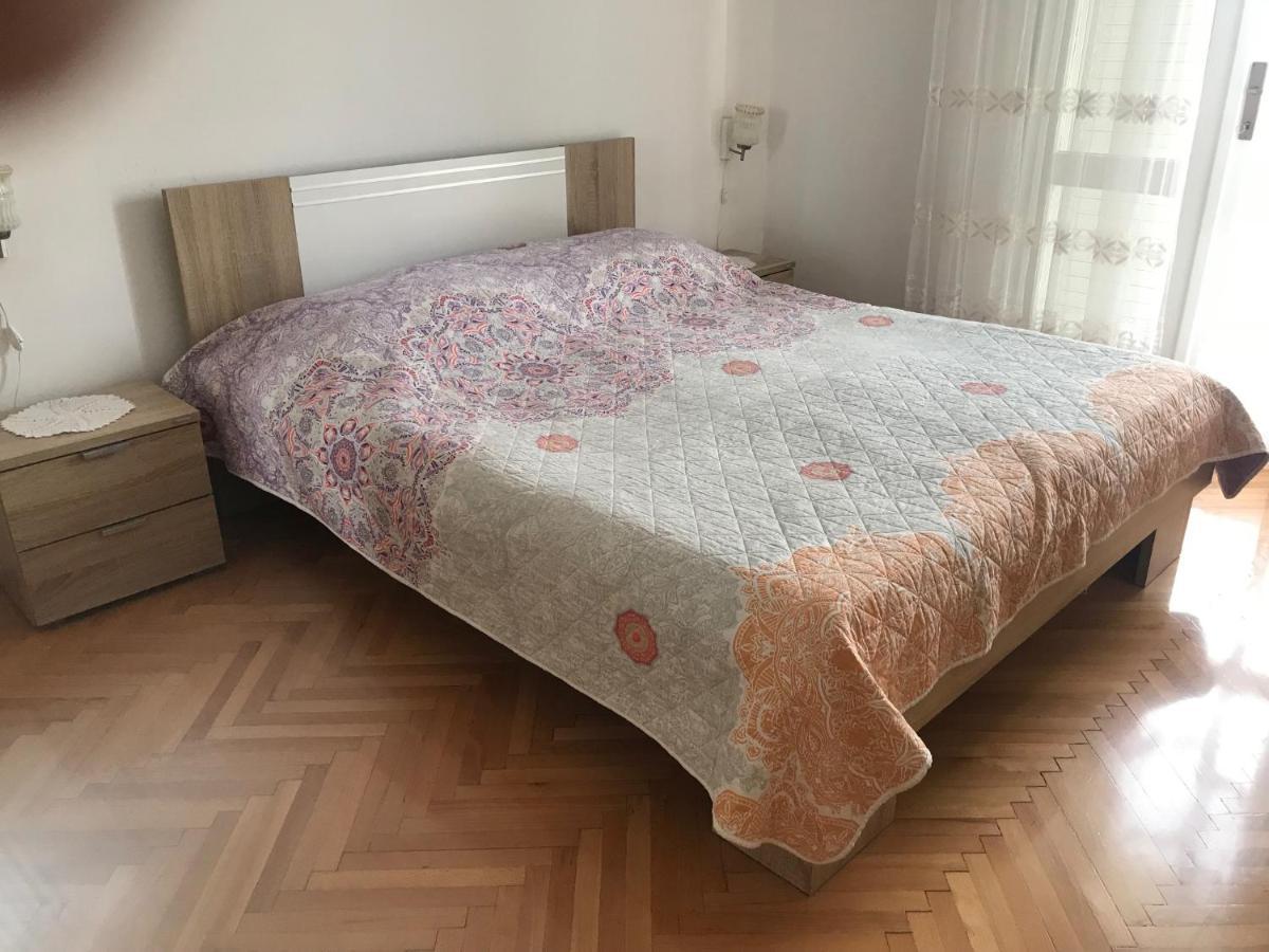 Bolanca Apartments Примоштен Екстер'єр фото